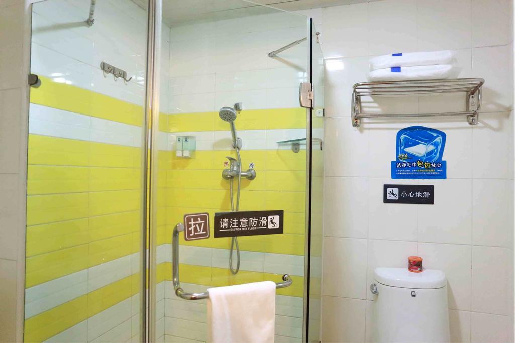 7Days Inn Chengdu North Railway Station חדר תמונה