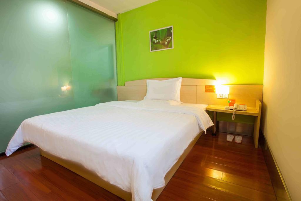7Days Inn Chengdu North Railway Station חדר תמונה