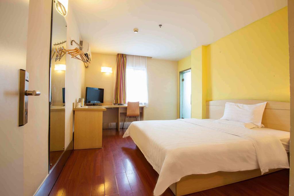7Days Inn Chengdu North Railway Station חדר תמונה